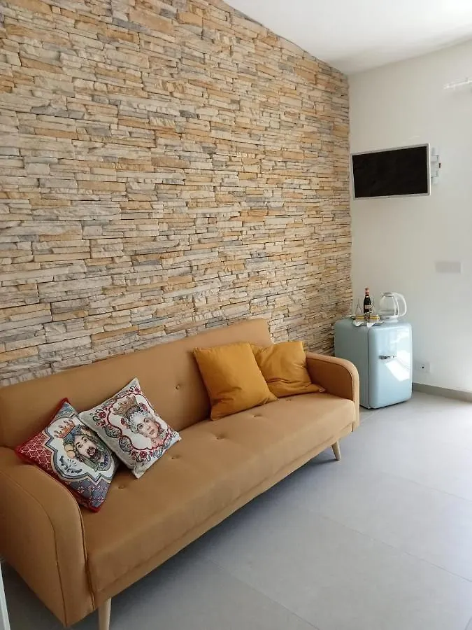 Bed and Breakfast Casa D'Oro San Leone 0*,  Italia